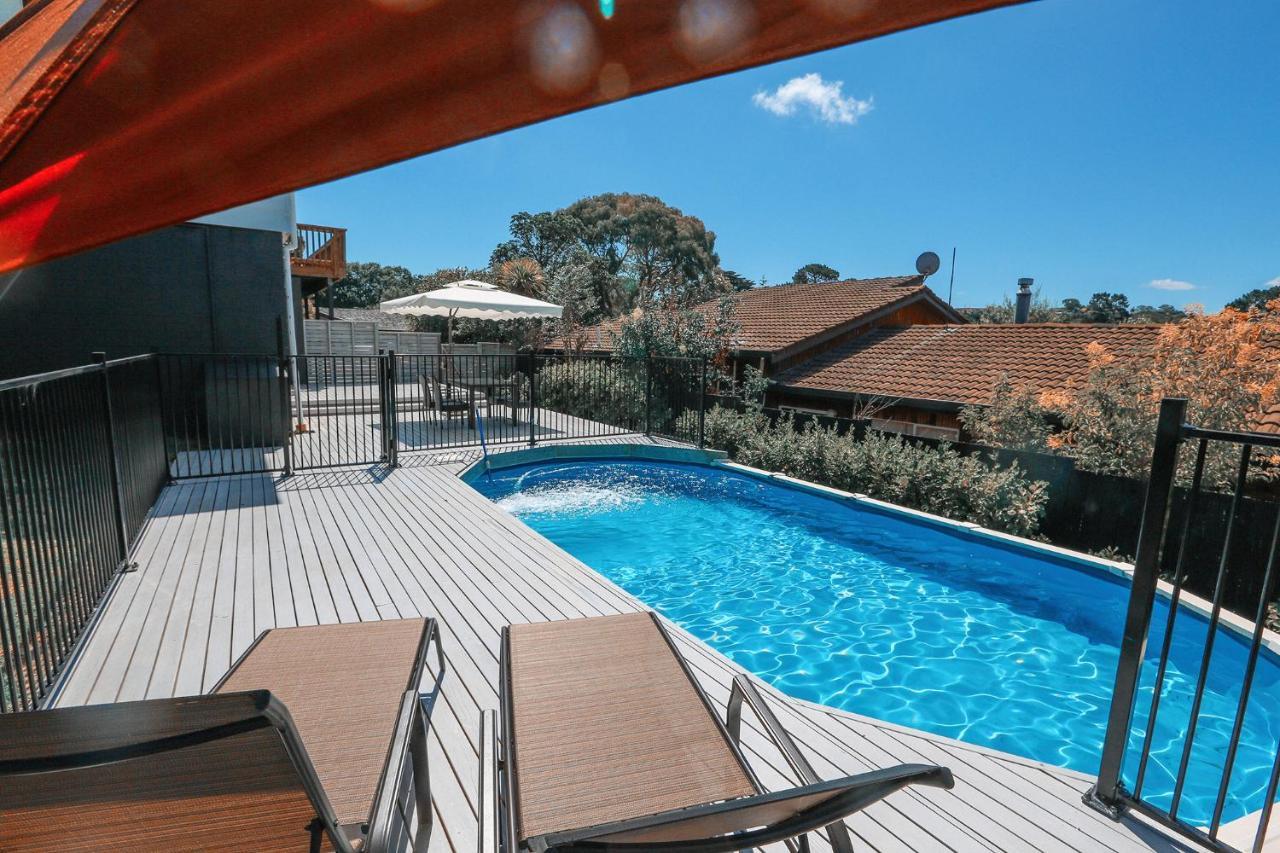 Swimming Pool Holiday Villa オークランド エクステリア 写真
